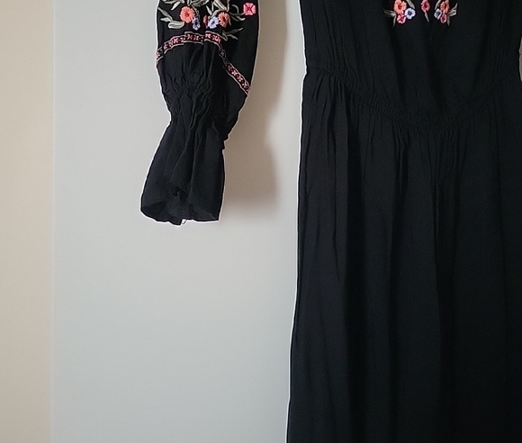 Hollister Black Dress with Floral Embroidery - Picture 2 of 11